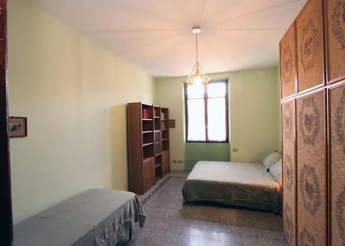 Sacconi Flat * Rome